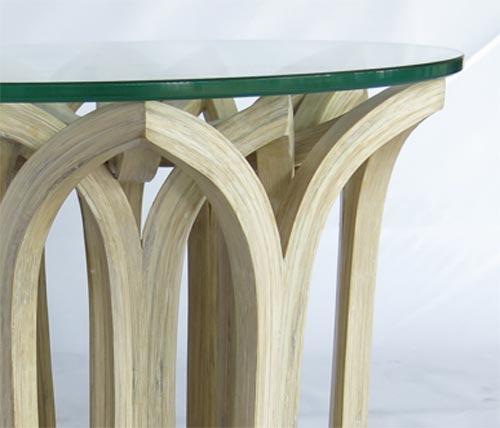 Bord fremstillet af Thai Bambus (dendrocolamus asper – stok) med glas topplade. (Indendørs og semi-udendørs)