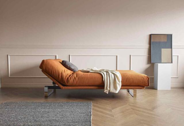 Komplet Minimum sofa / Latex madras / Nordic betræk / sæde stelbetræk. Valgfri stof