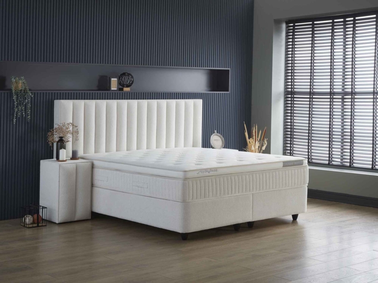 WOOLLY PLUS BED Opbevaringssenge. Stilfulde Kontinentalseng. Opbevaringssenge med praktisk plads under. Inklusiv en Luksus madras.