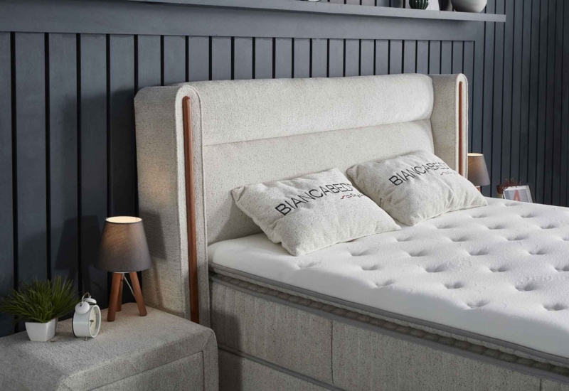 Bianca Plus seng med opbevaring