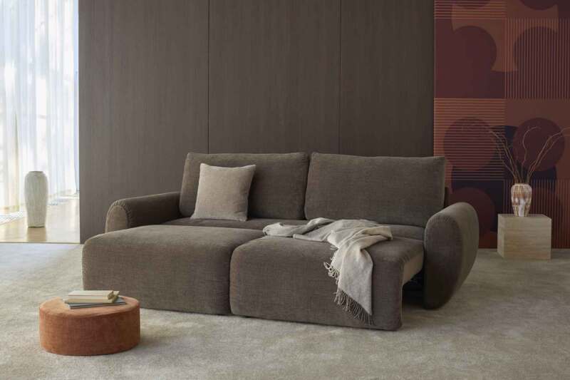 Norum Sofa Bed with Curve Arms fabric Dess.411